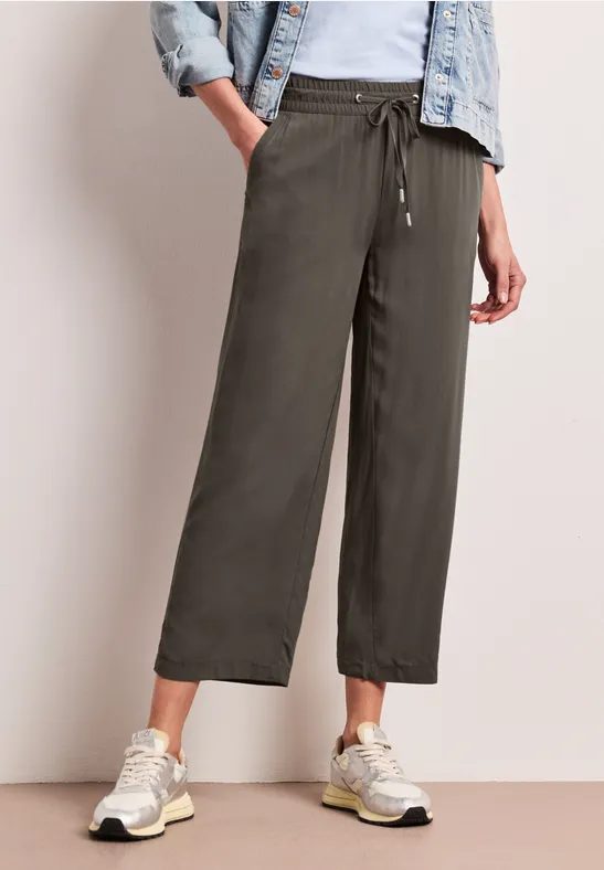 7/8 Wide Leg Hose