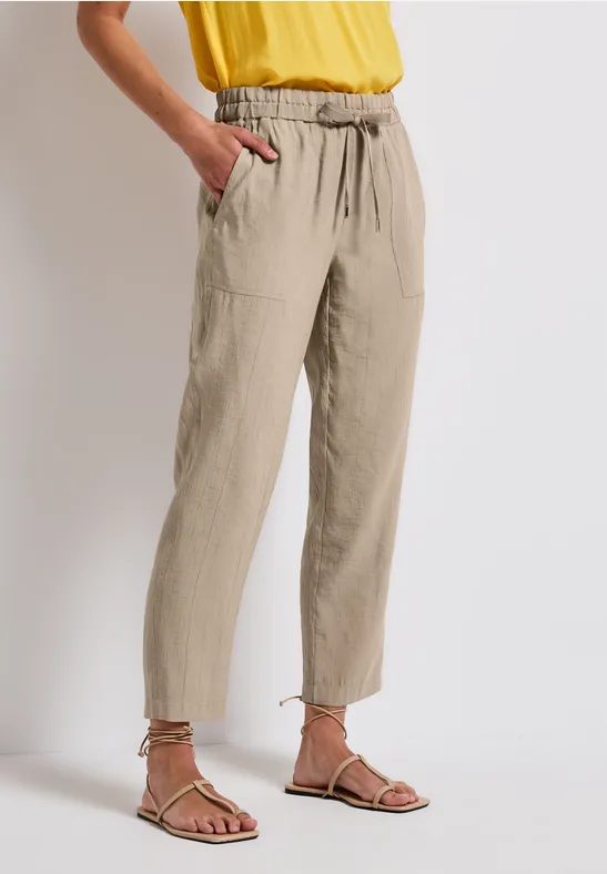Loose Fit Hose mit Struktur