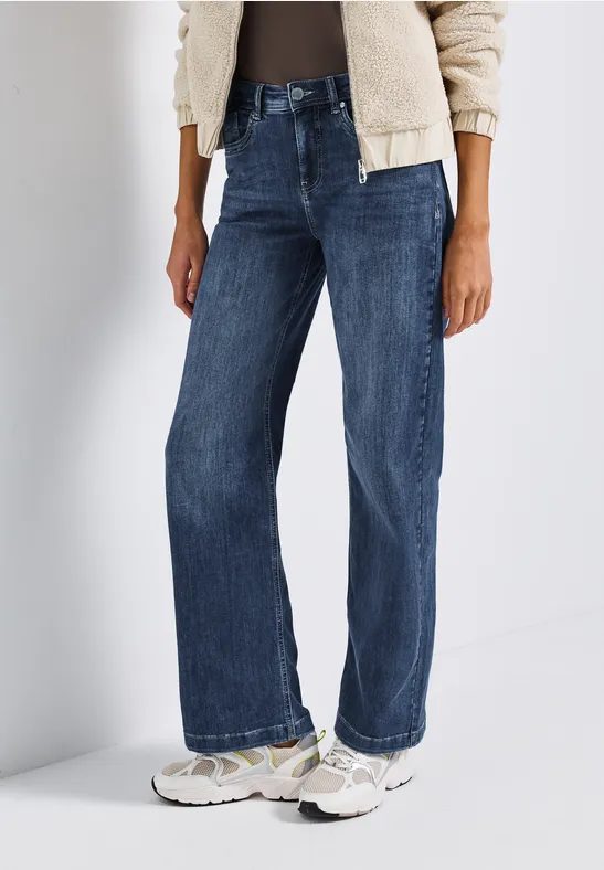 Wide Leg Jeans