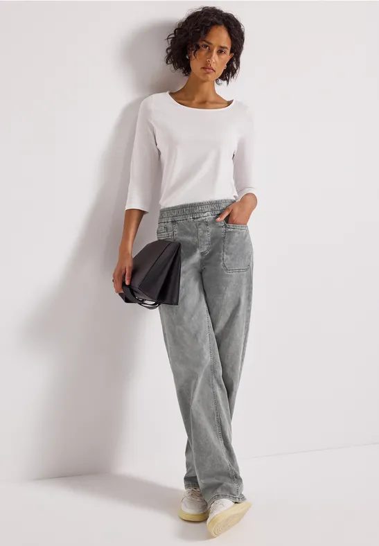 Jeans mit Elastikbund