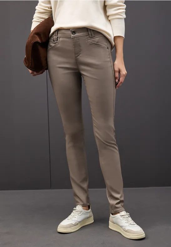 Slim Fit Coated Hose