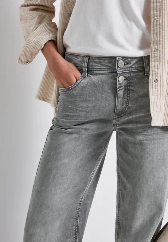 Straight Leg Jeans