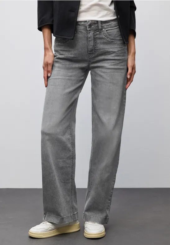 Wide Leg Jeans