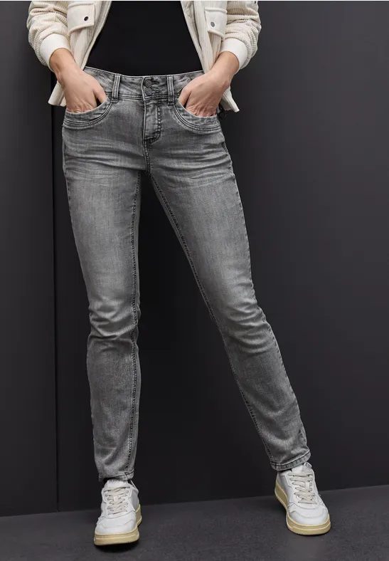 Casual Fit Jeans