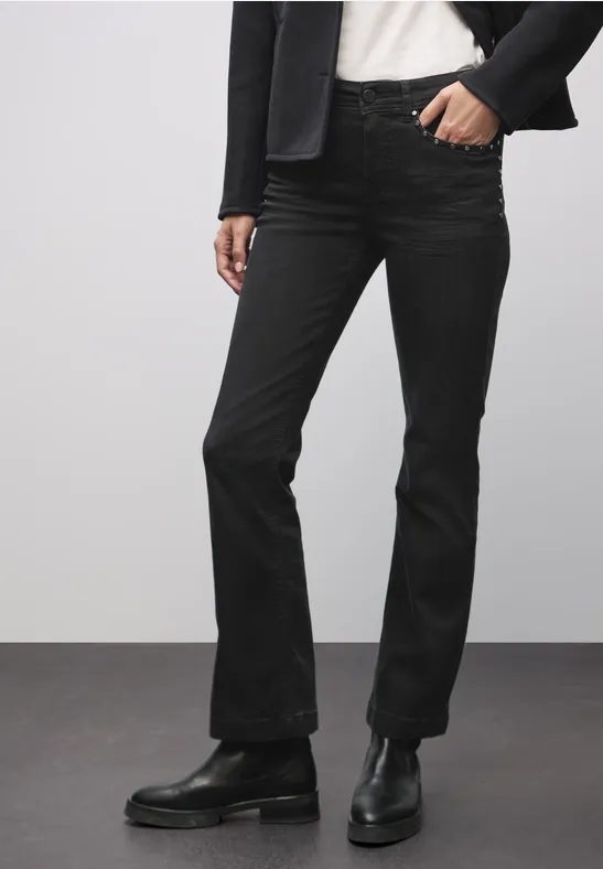 Bootcut Jeans mit Nieten