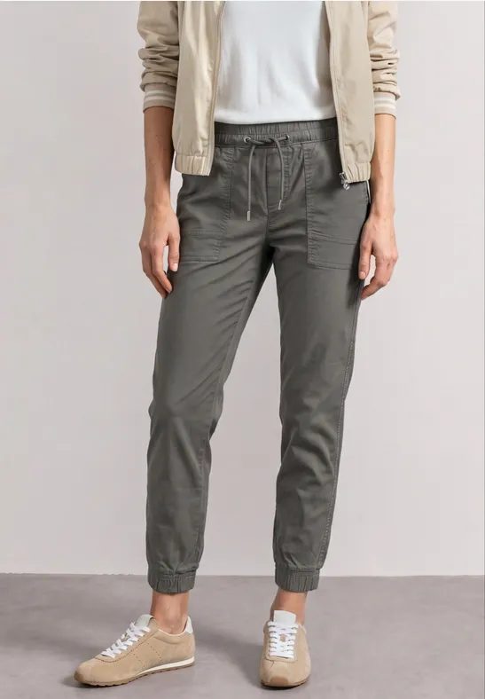 Slim Leg Hose in Papertouch