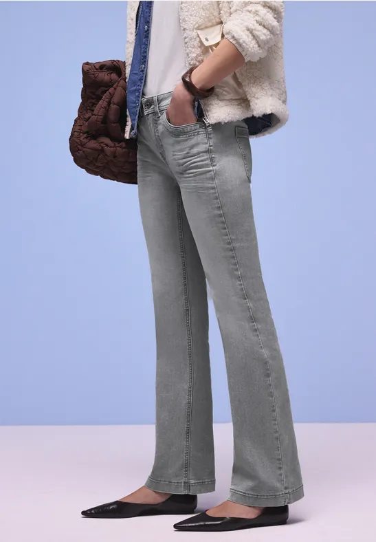 STREET ONE Bootcut-Jeans 