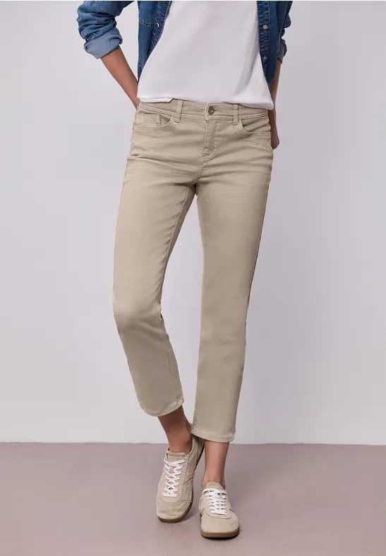 Mid Waist Straight Leg Jeans im Slim Fit