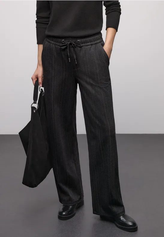 Fishbone Jacquard Hose