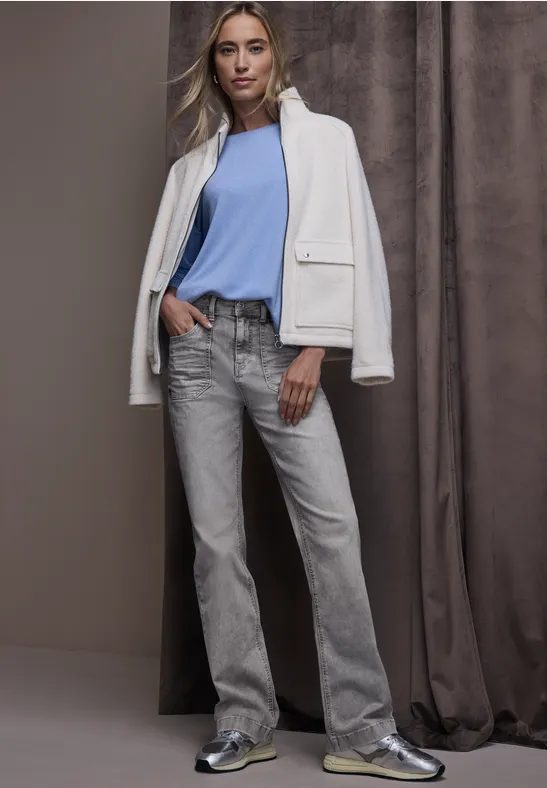 Bootcut Jeans