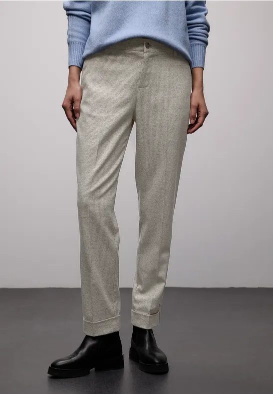 Slim Leg Hose