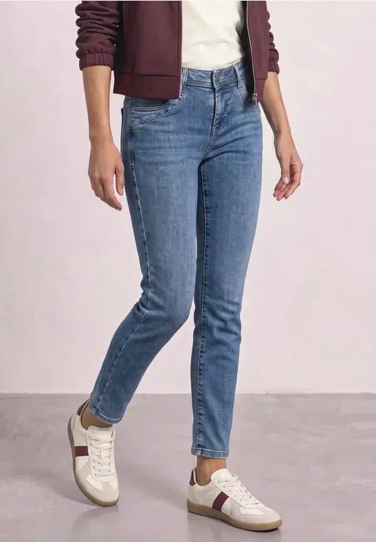 Mid Waist Straight Leg Jeans im Slim Fit