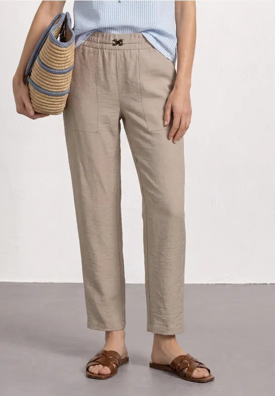 Slim Leg Hose im Loose Fit mit Gürteldetail