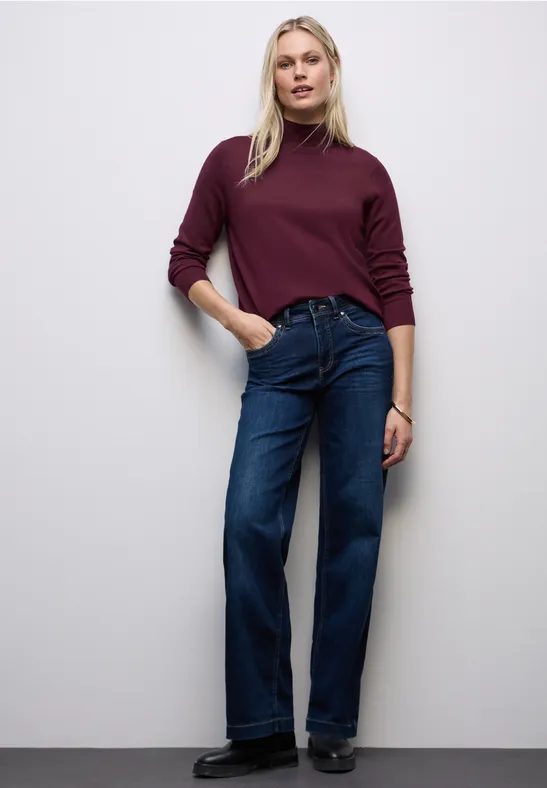 Turtleneck Pullover