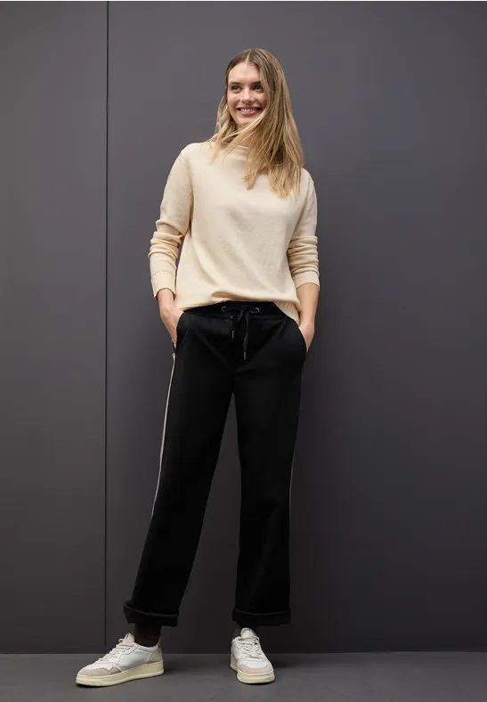 Basic Pullover