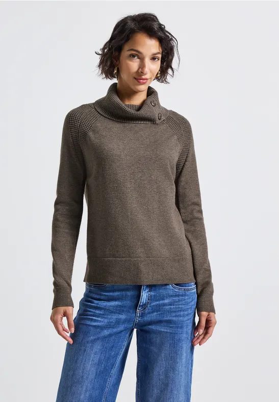 Pullover mit Stehkragen
