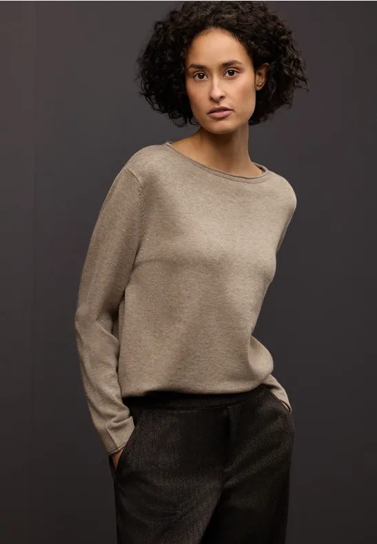Pullover mit gerolltem Saum