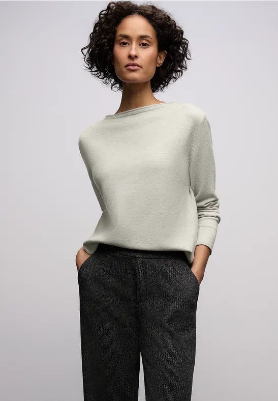 Pullover mit gerolltem Saum