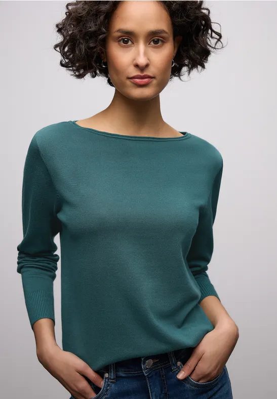 Basic Pullover