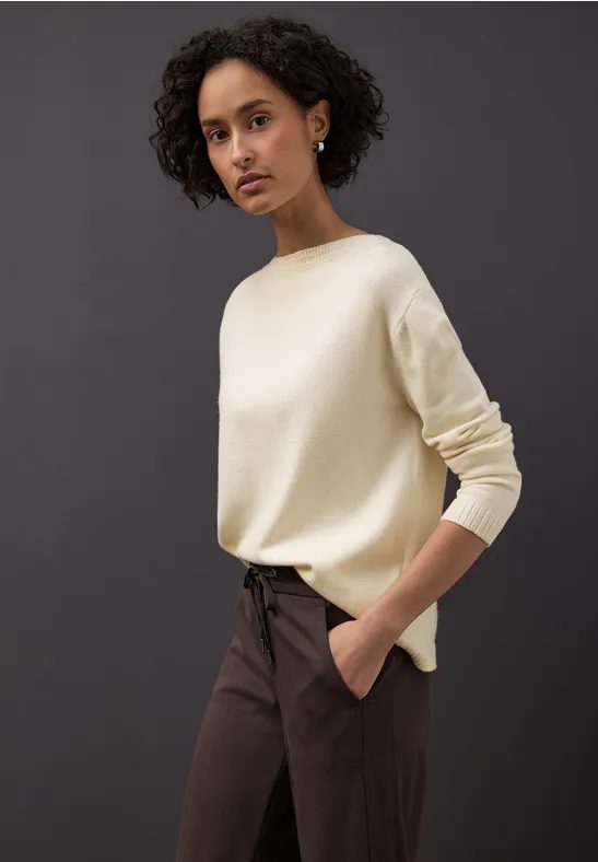 Softer Basic Pullover