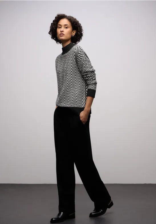 Jacquard Turtleneck Pullover