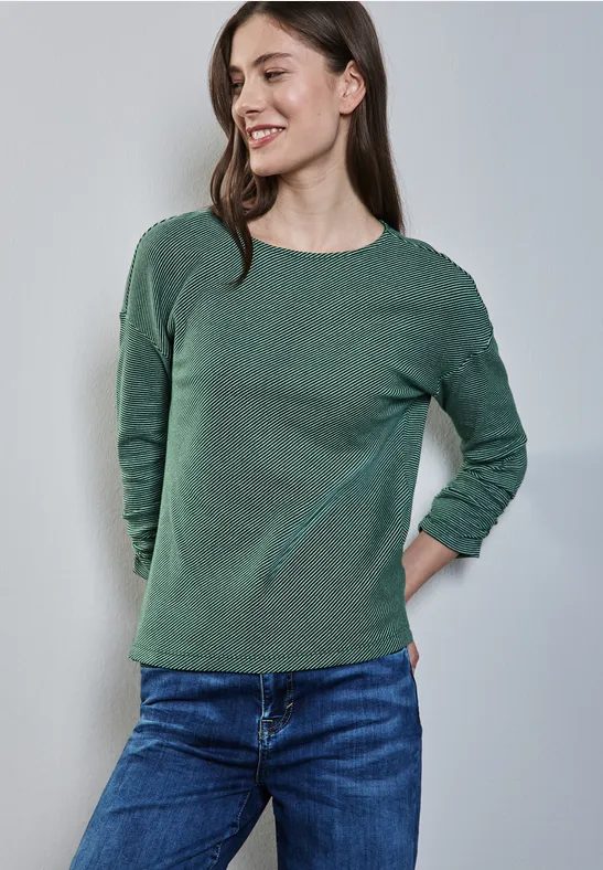 Gestreiftes Shirt