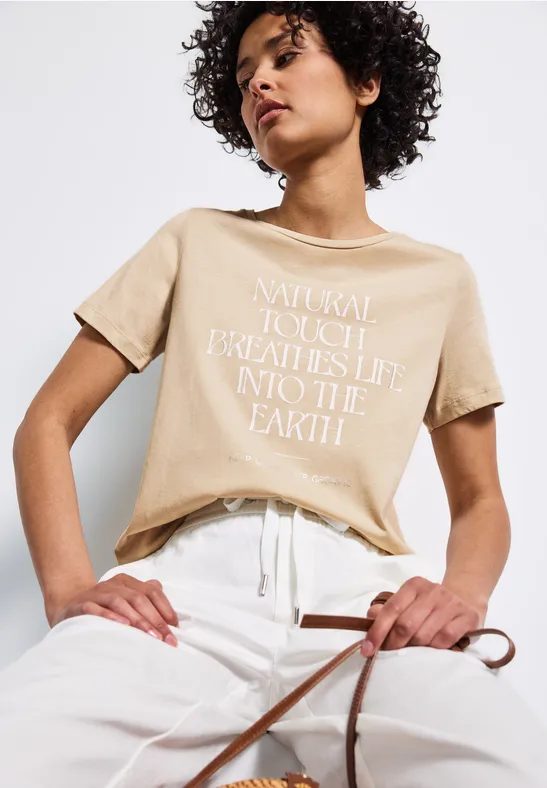 Shirt mit Wording Artwork