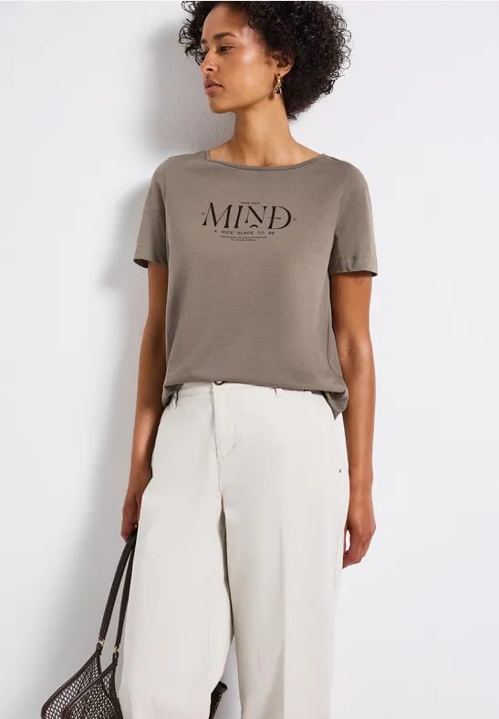 Basic Shirt mit Print