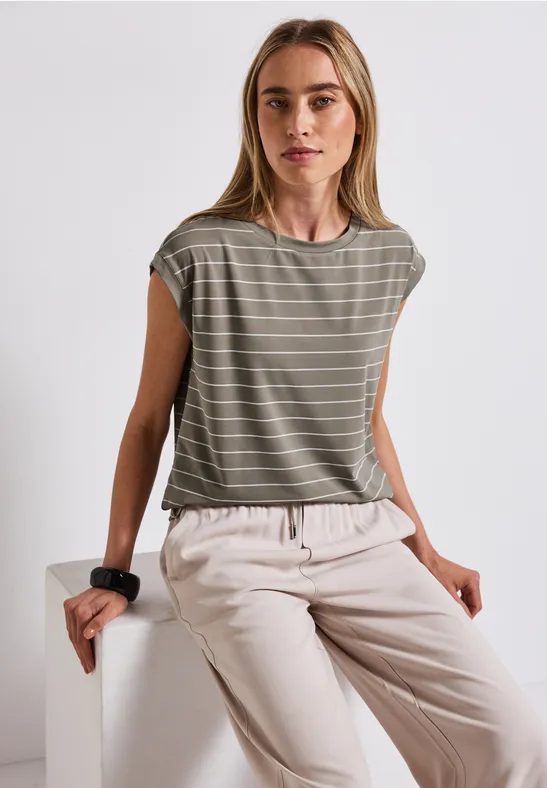 Gestreiftes Shirt