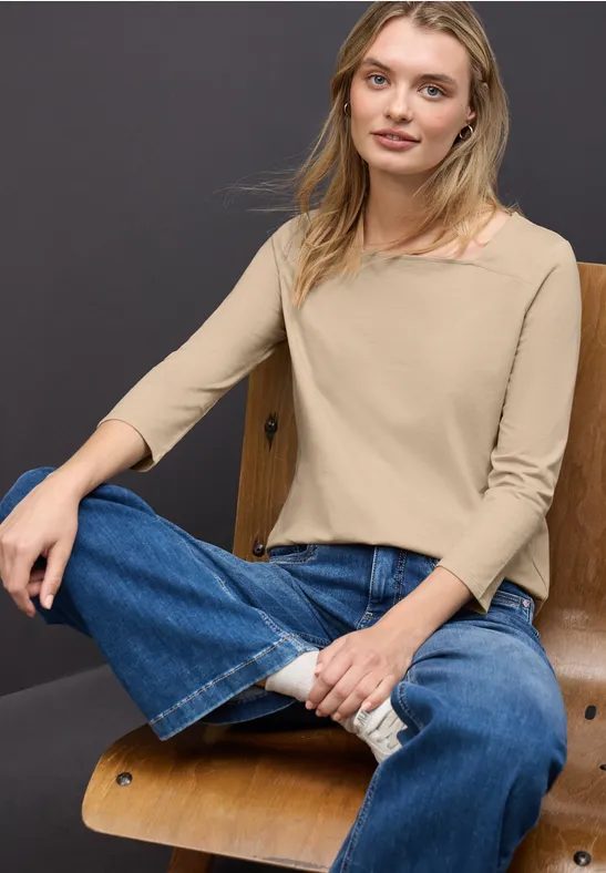 Shirt mit Carré Ausschnitt
