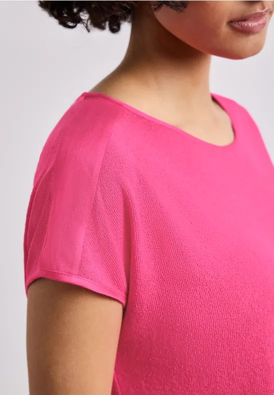 Shirt mit Boatneck und Schulterdetail