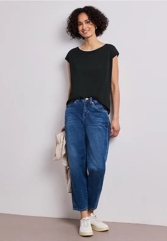 Dropped Shoulder Shirt mit Deko