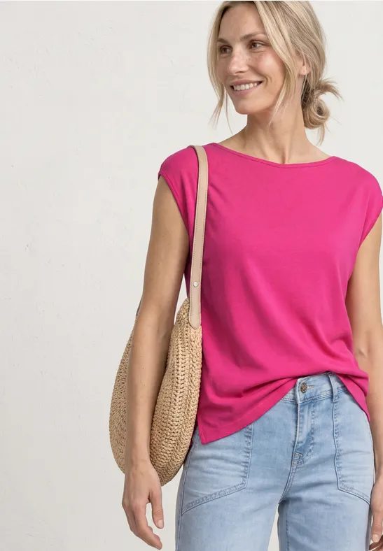 Basic Shirt mit U