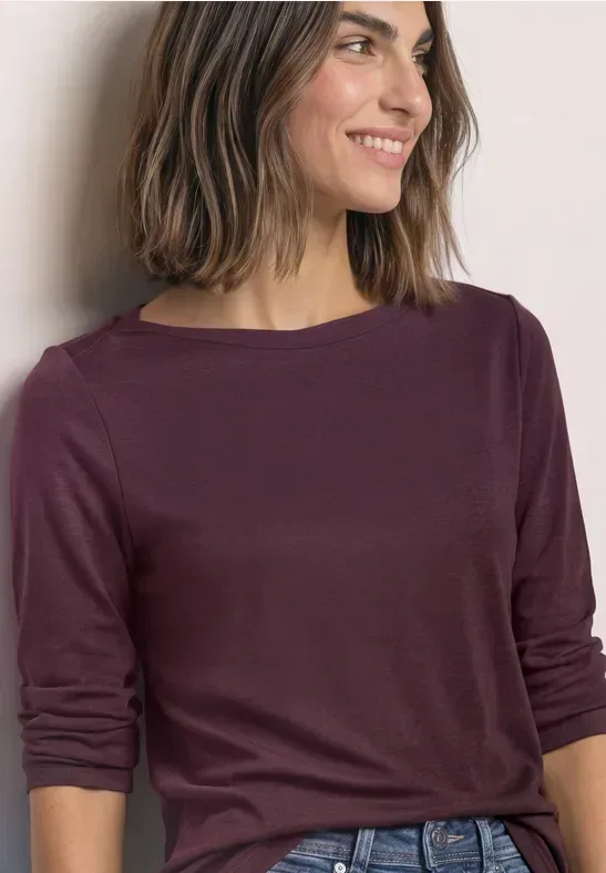 Basic Shirt mit U-Boot-Ausschnitt