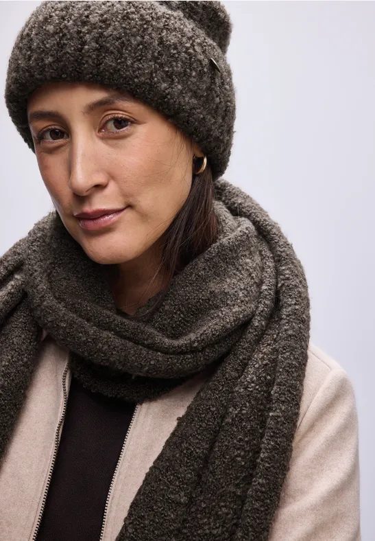 Bouclé Beanie