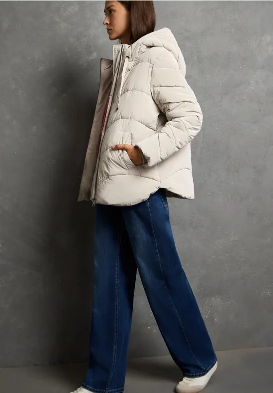 Jacke mit Wellen