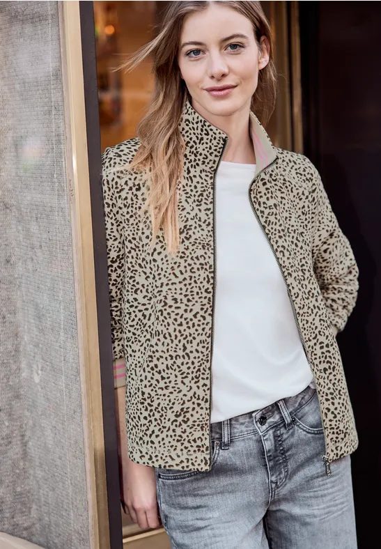 Jacke mit Leo