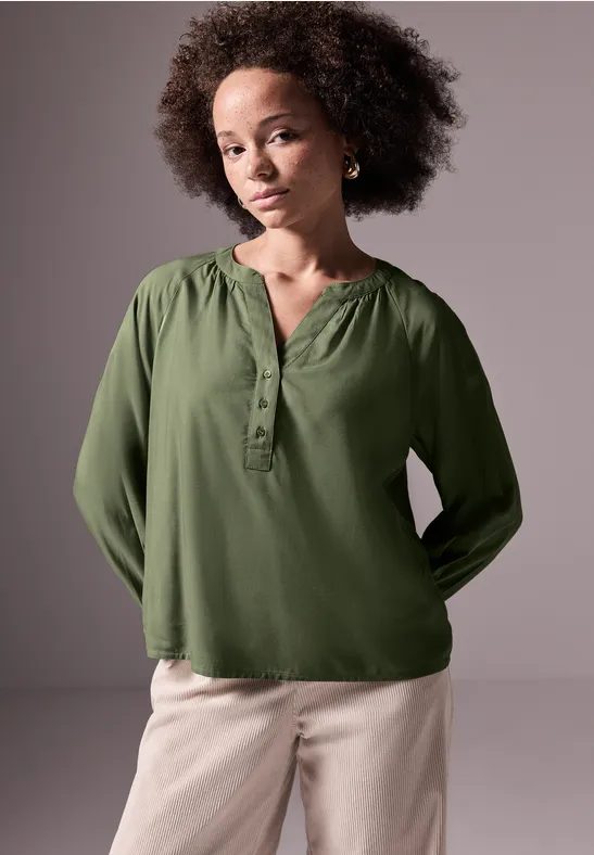 Raglan