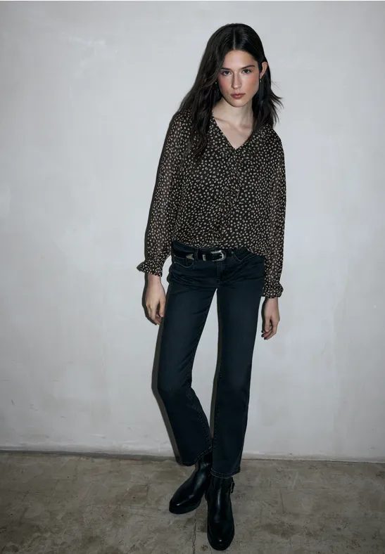 Chiffonbluse mit Volants