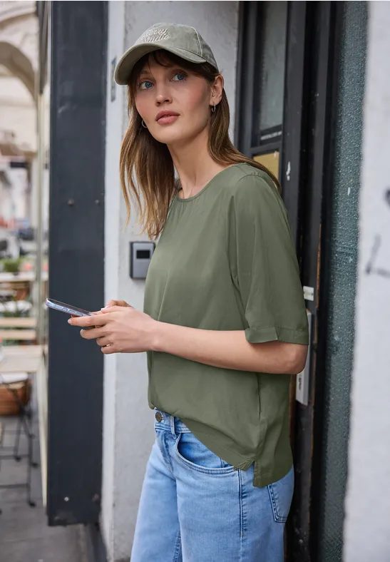 Kurzarm Bluse mit Rundhals in Unifarbe