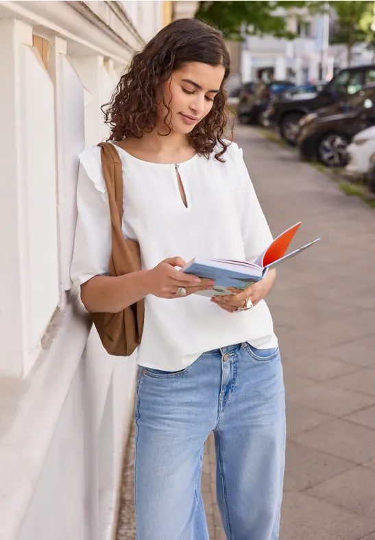 Kurzarm Bluse mit Volant