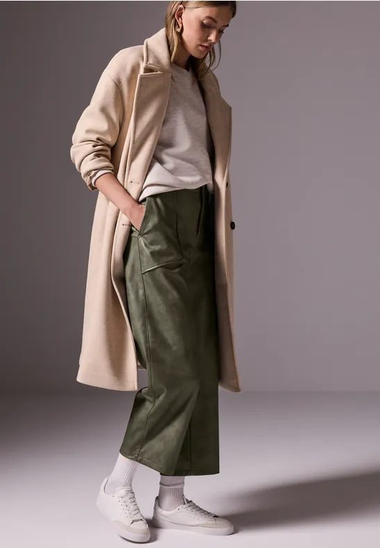 Straight Leg Hose