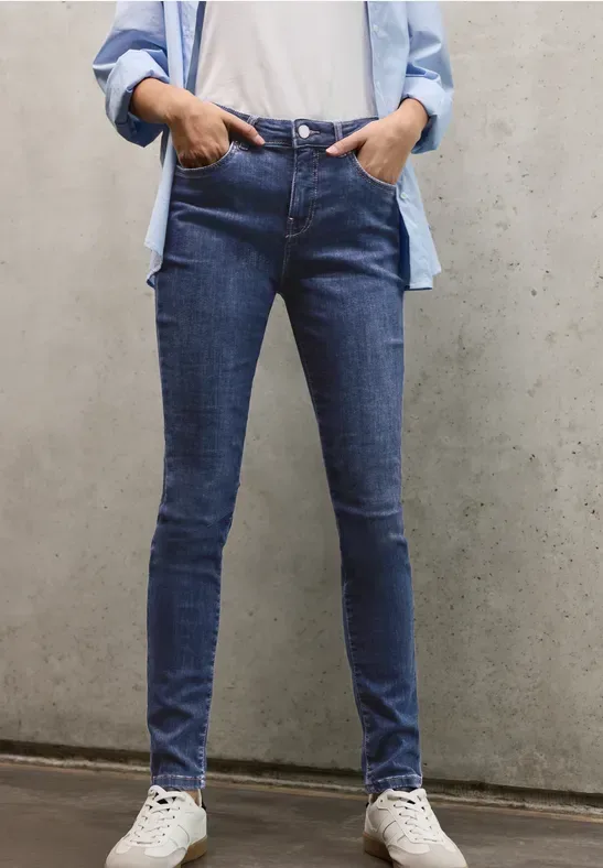 Skinny Fit Jeans