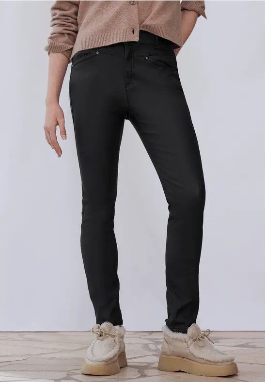 Coated Slim Fit Hose