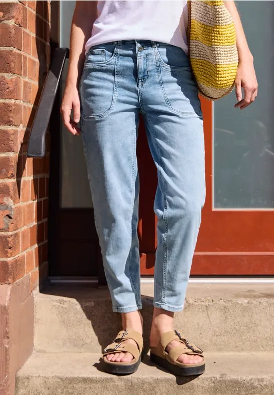 Barrel Leg Jeans im Loose Fit