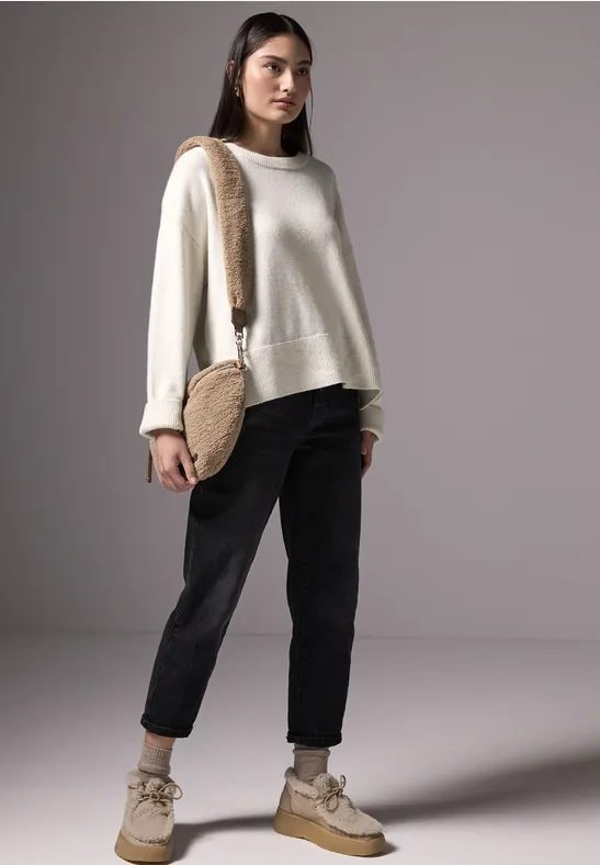 Strickpullover mit Rundhals
