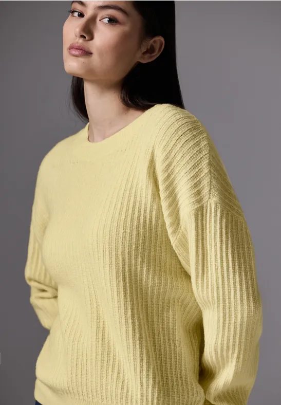 Pullover mit Struktur