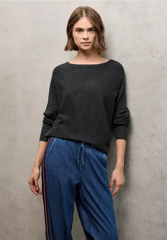 Dolman Pullover