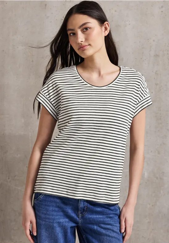 Gestreiftes Shirt