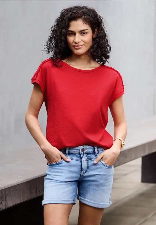 Shirt mit Schulterdetail